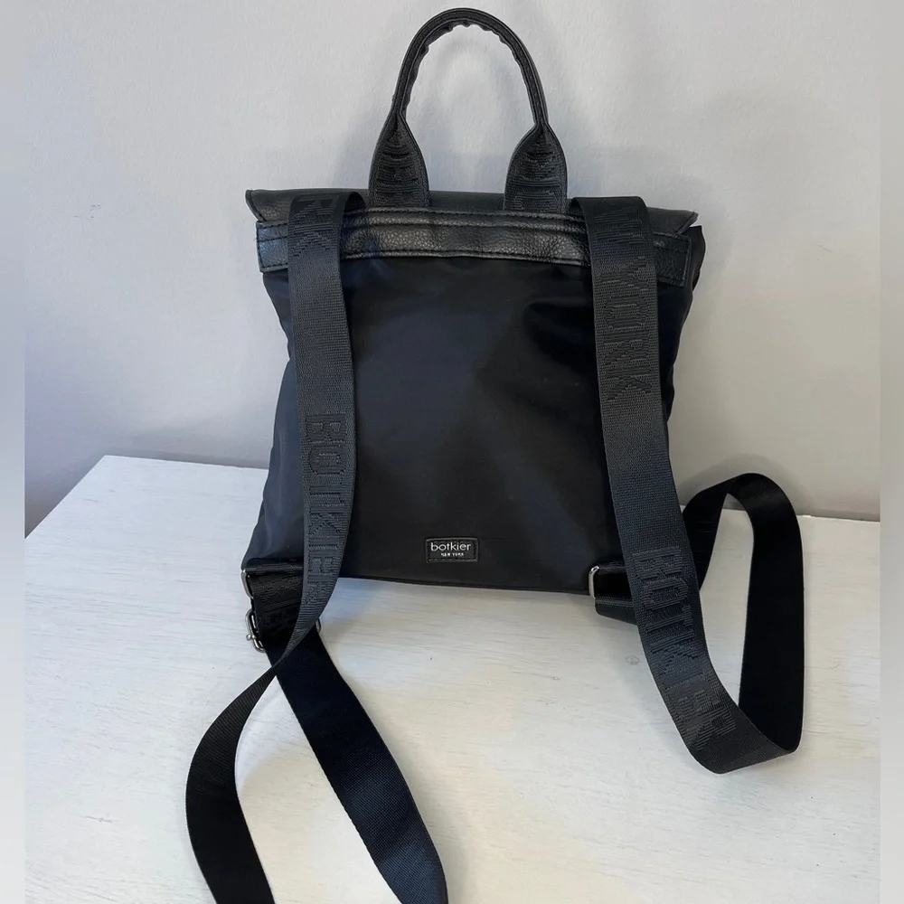 BOTIKER Mini Trigger Backpack Black